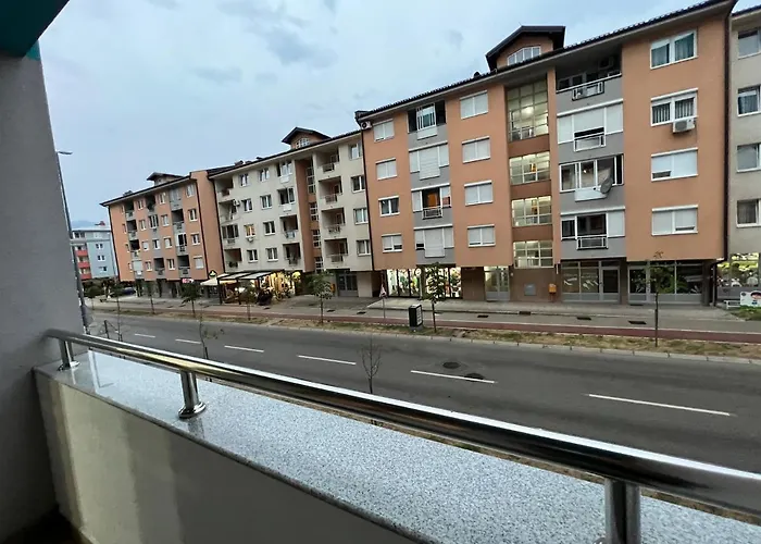 Apartman Stan Na Dan Hilandarska *